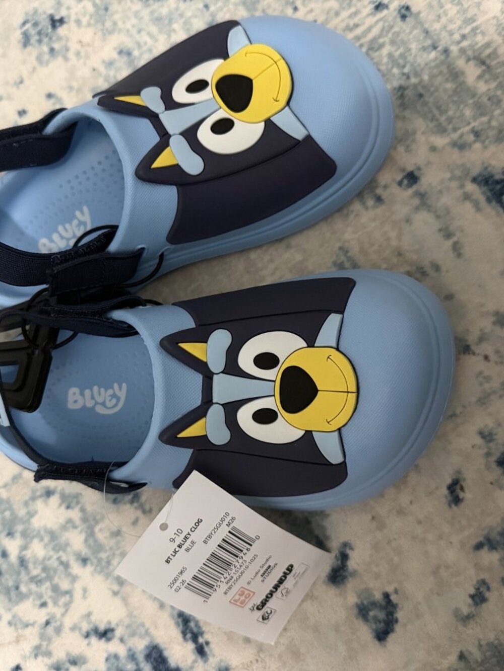 Bluey Kids Clogs Sandals Size 9-10 New with Tags